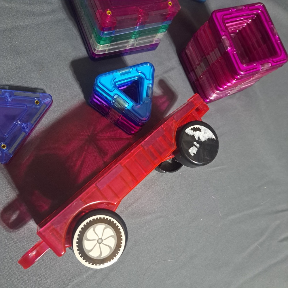 Lot of 47 PC Magnetic Tile Building Blocks‎ Tileblox Magformers - Picture 3 of 5